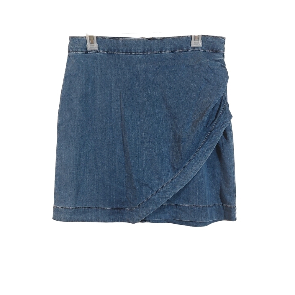 White House Black Market Ladies Faux Wrap Around Denim Mini Skirt- size 6